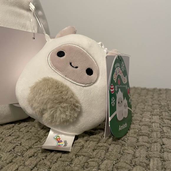 Amleth Squishmallow - Picture 2 of 4